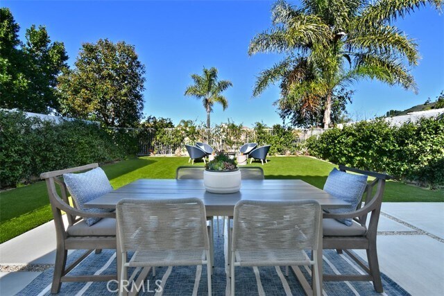 Building Photo - 24715 Vía Del Llano