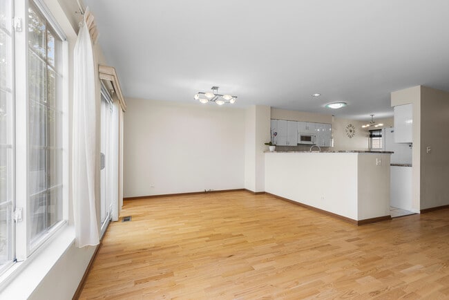 Building Photo - 8966 W Heathwood Cir