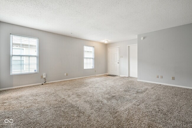 Building Photo - 1804 Feather Reed Ln