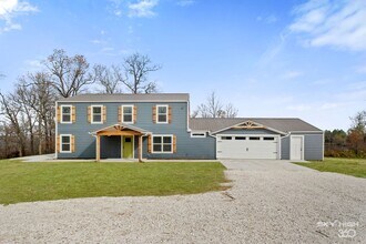 Building Photo - Secluded Executive Retreat on 3.4+ Acres – Minutes from Fayetteville