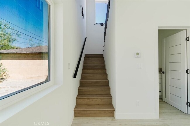 Building Photo - 8312 Canterbury Ave