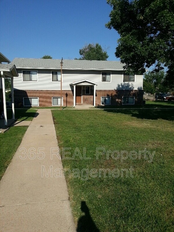 Building Photo - 212 14th St