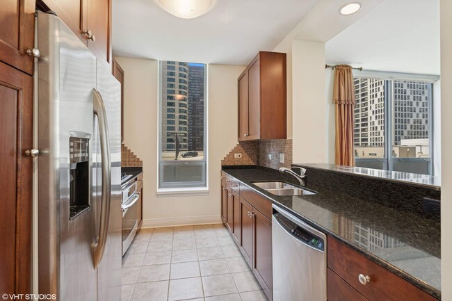 Building Photo - 600 N Lake Shore Dr