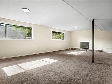 Building Photo - 6700 Cipriano Rd
