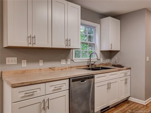 Building Photo - 104 Unadilla Ave