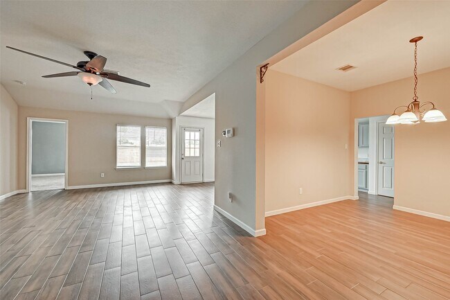 Building Photo - 20227 Enchanted Rose