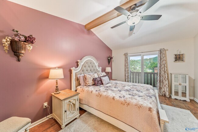 Building Photo - 10007 Meredith Ln SE