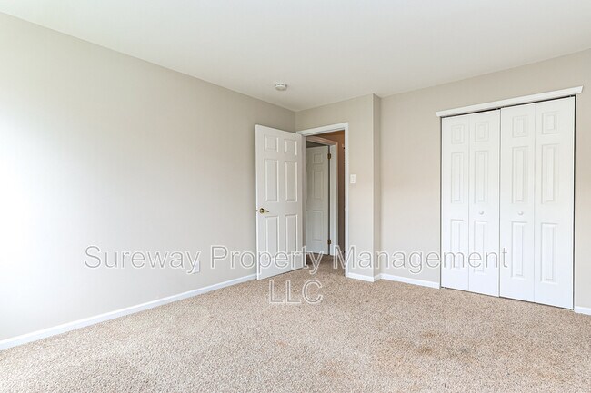 Building Photo - 4406 Aberdeen Ln