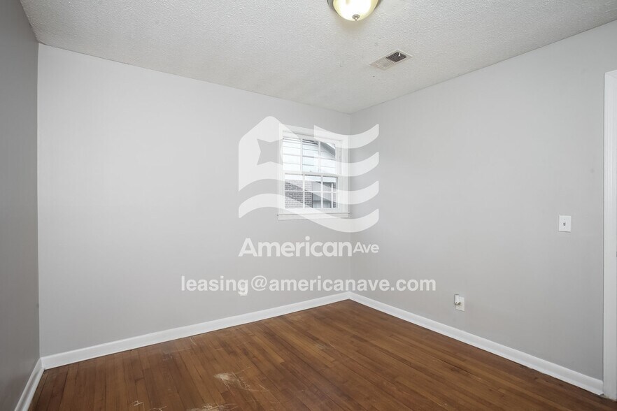 Building Photo - 4340 Crestlite Dr