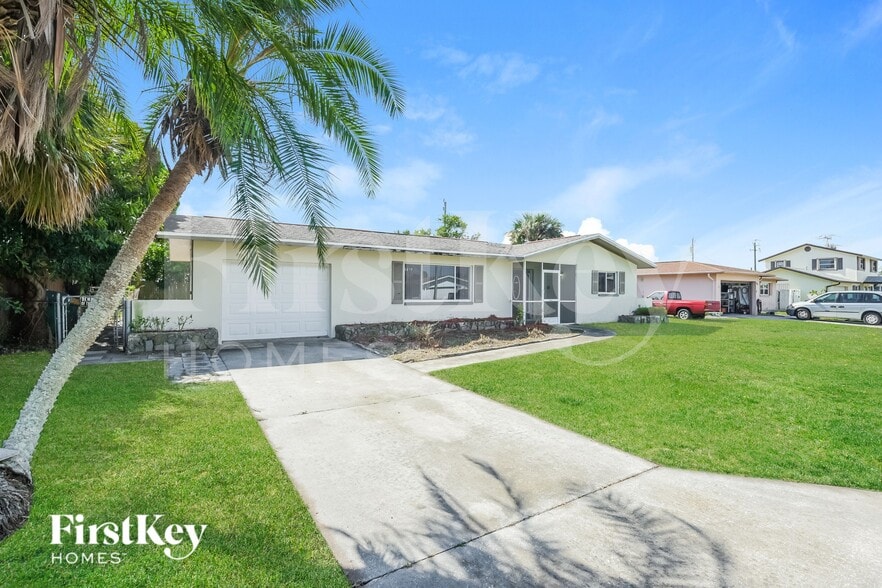 Building Photo - 425 Belair Ave