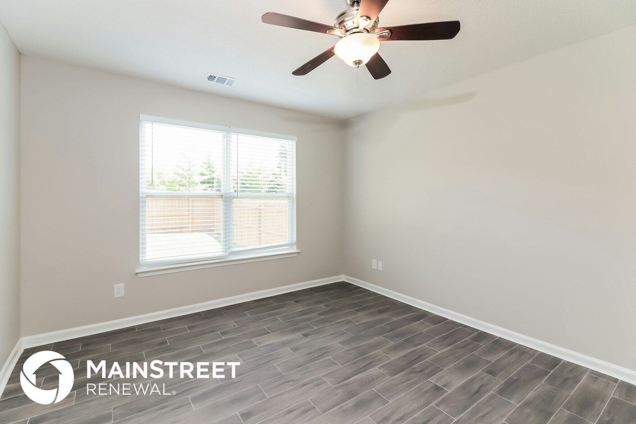 Building Photo - 4026 Shaded Oasis Ln