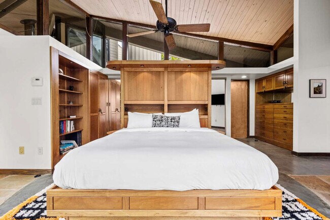 Building Photo - 1816 Bear Spgs Wy