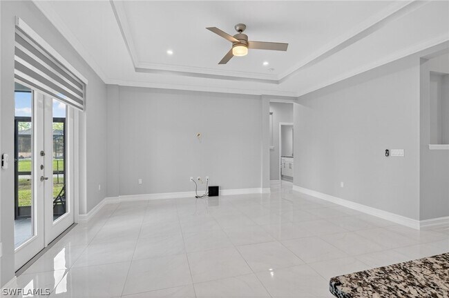 Building Photo - 2326 6th Ave SE