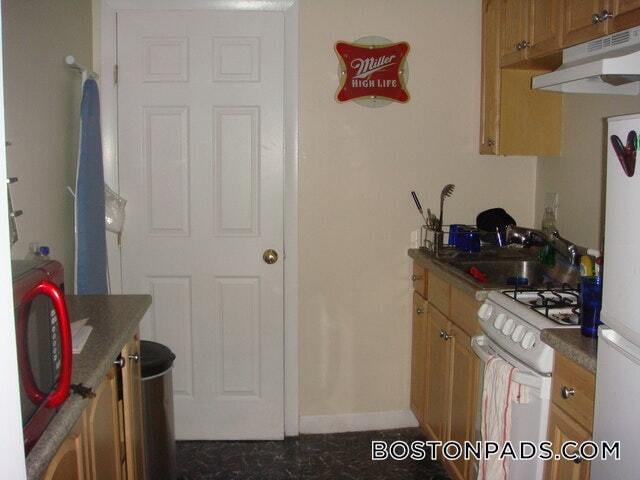 Building Photo - 43 Bay State Rd