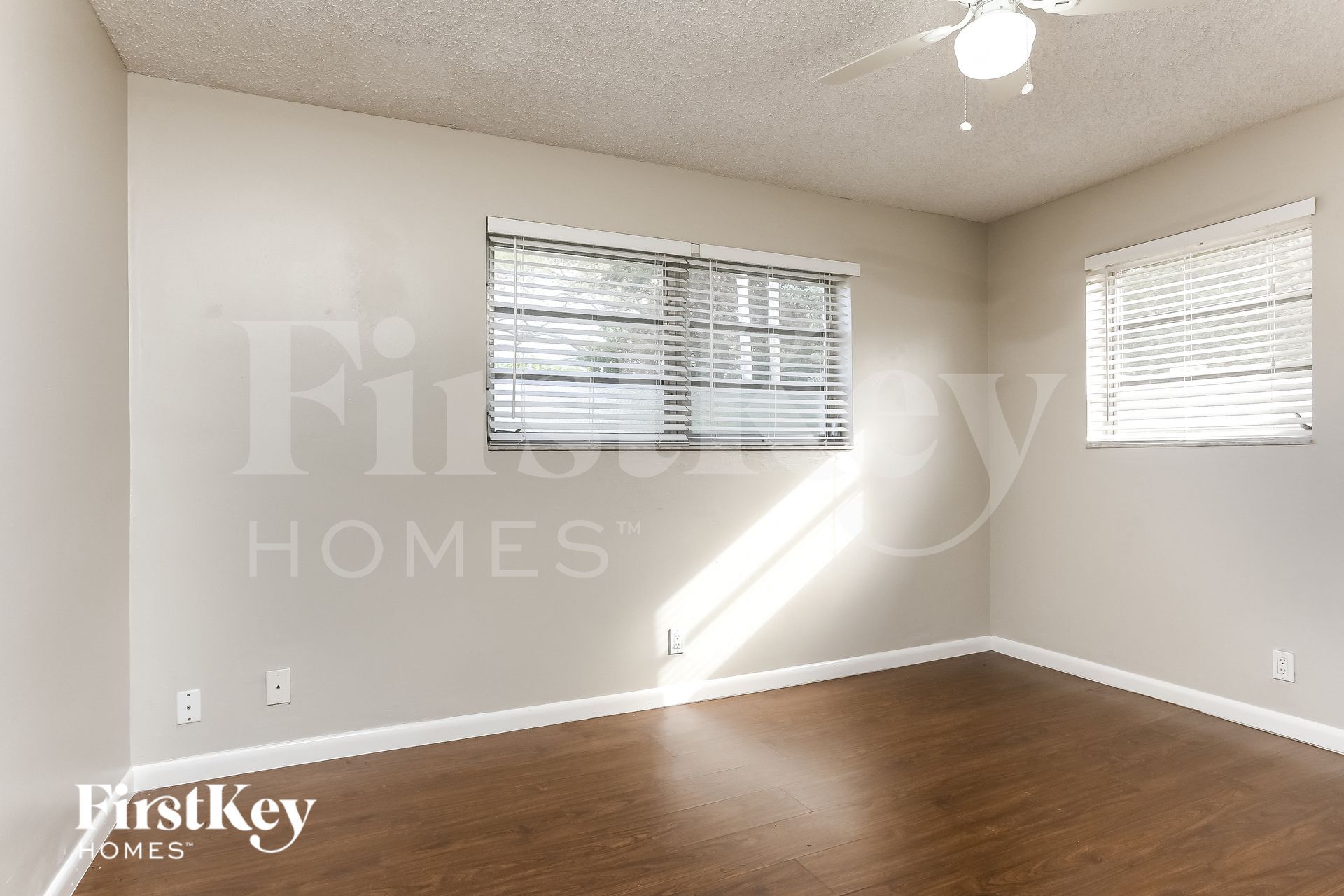 Building Photo - 6100 Harding St