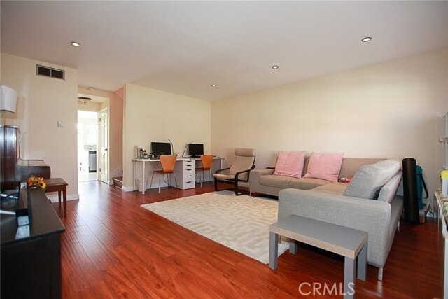 Building Photo - 27934 Ridgebrook Ct