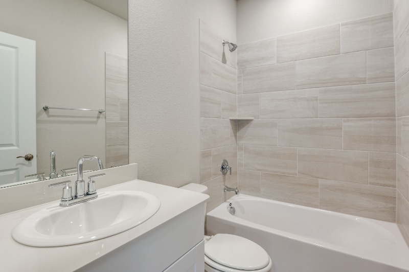 Building Photo - 611 Jack St