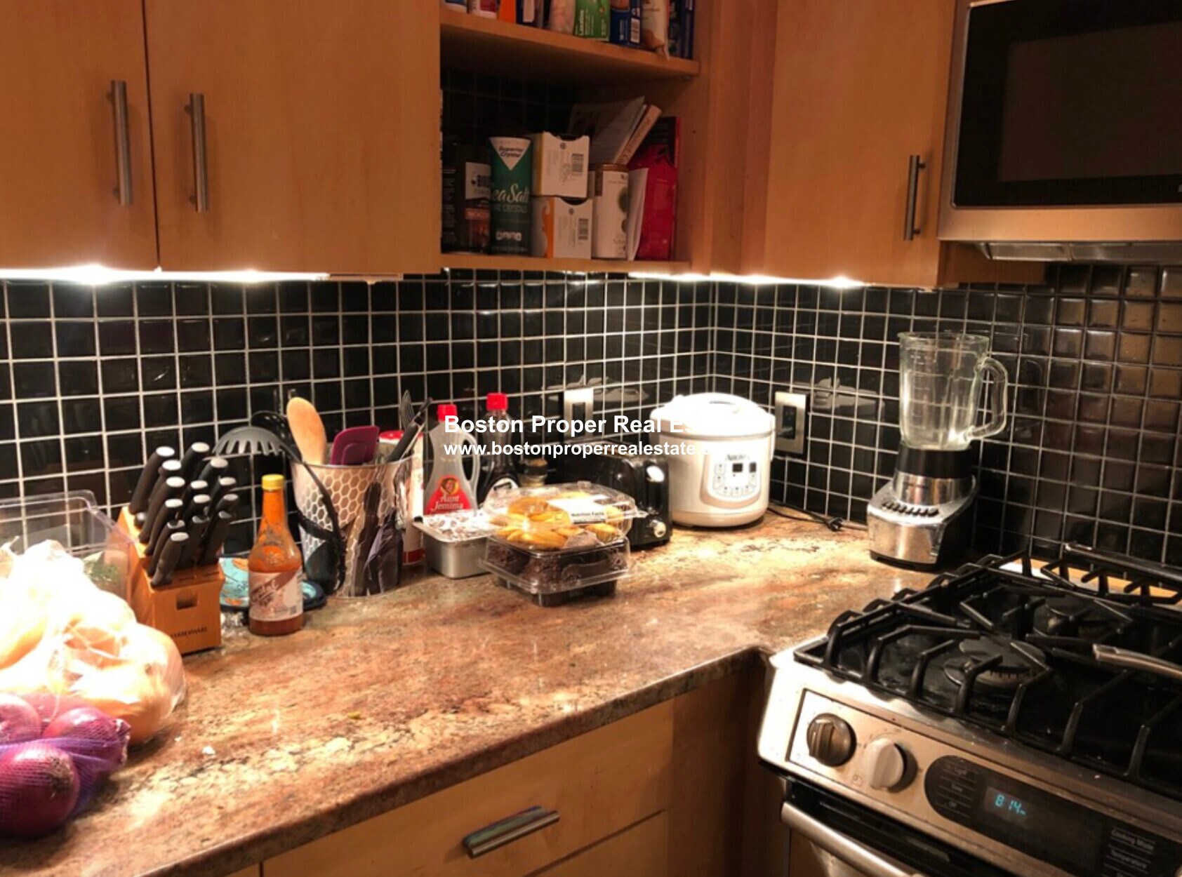 Building Photo - 45 Hemenway St