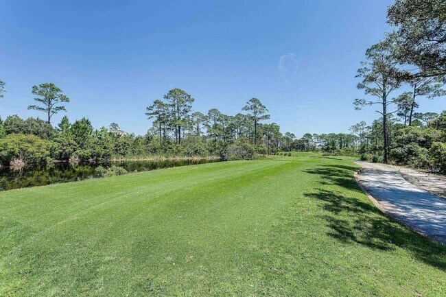 Building Photo - 14604 Salt Meadow Dr