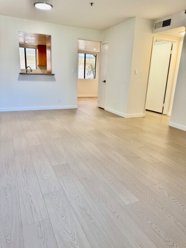 Building Photo - 11741 Gilmore St
