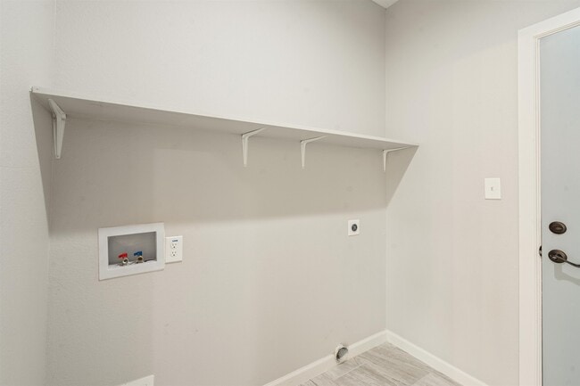 Building Photo - 203 Javier Dr