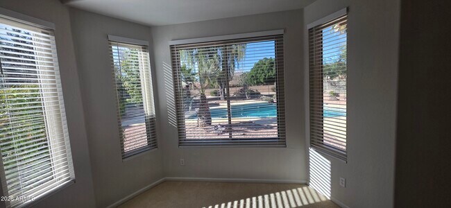 Building Photo - 21506 N 73rd Ave