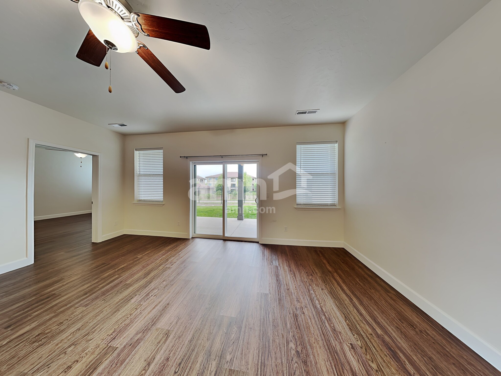 Building Photo - 164 E Sicily Dr