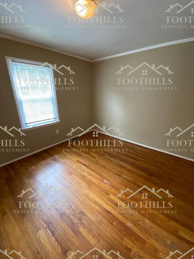 3Bed Ranch with Spacious Yard and Modern 118 Avondale Rd