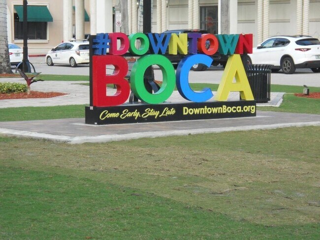 Building Photo - 250 NE 20th St