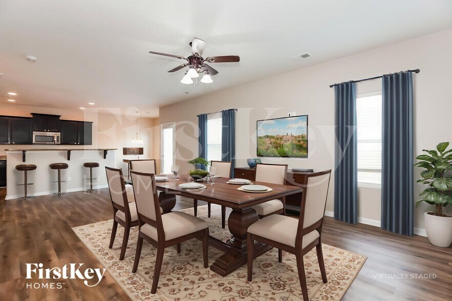 Building Photo - 2516 Meadow Crossing Dr