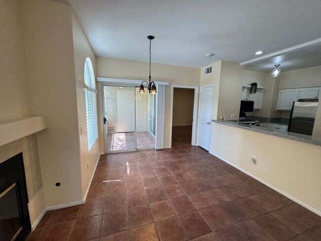 Building Photo - Charming First-Floor Condo with Resort-Style Amenities