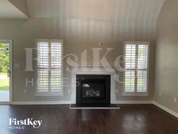 Building Photo - 10515 Barvas St