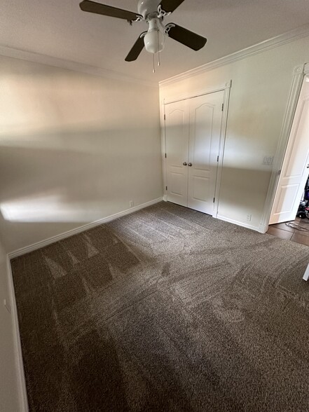 Building Photo - 7035 N 2200 W