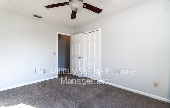 Building Photo - 341 Dijon Dr S