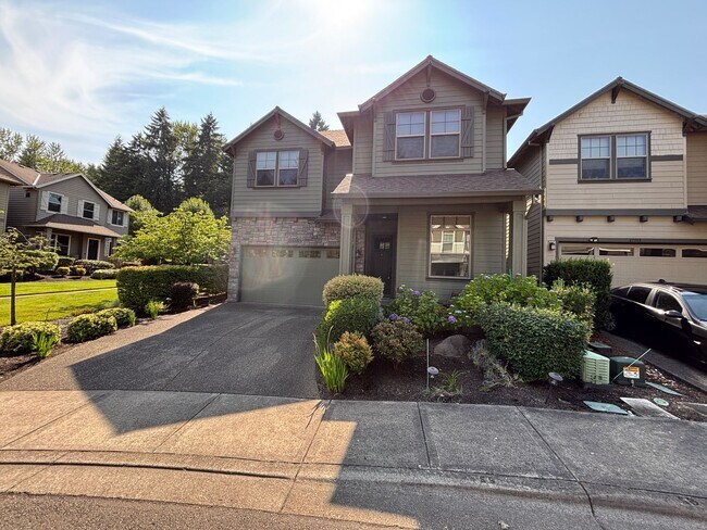 Building Photo - Beautiful Home in the Copper Creek Subdivi...