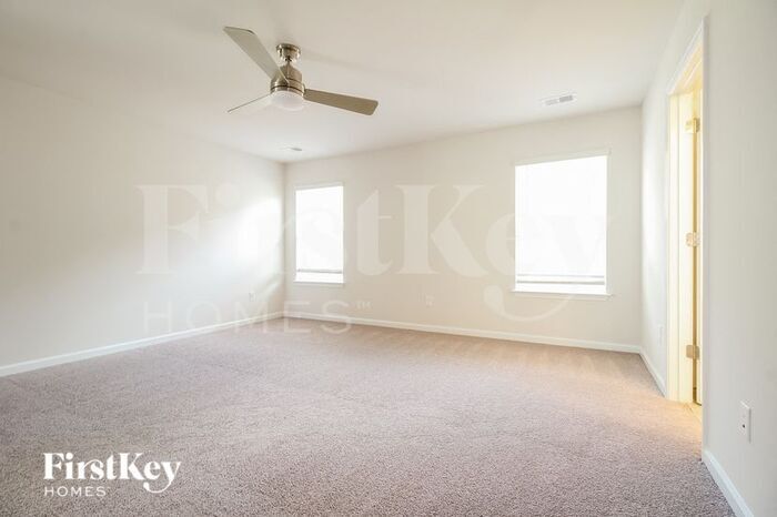 Building Photo - 400 Ashborne Ln