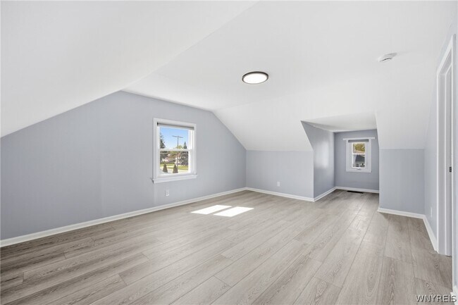 Building Photo - 1257 Brighton Rd