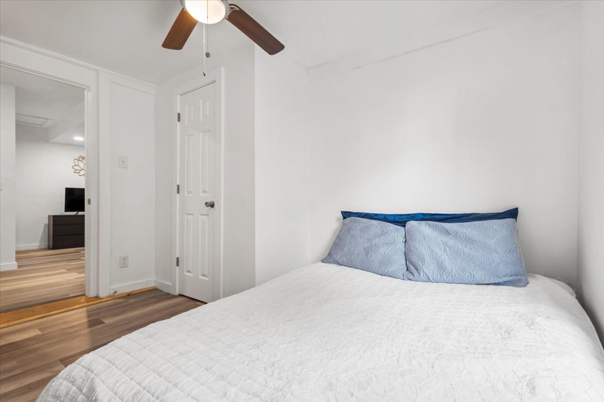 Building Photo - 719 Smith Ave