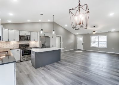 Building Photo - 664 Hollar Dr