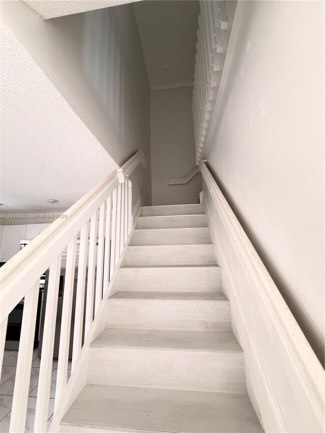 Building Photo - 6880 SW 158th Ct