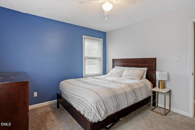 Building Photo - 204 Charles St