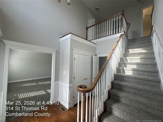 Building Photo - 314 St Thomas Rd