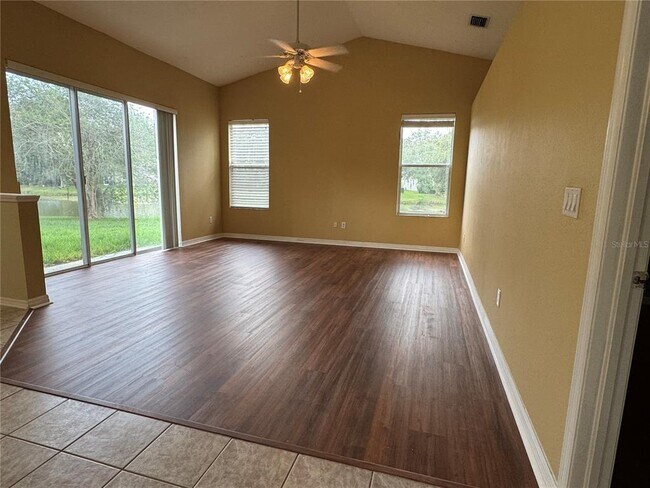 Building Photo - 10207 Quails Landing Ave