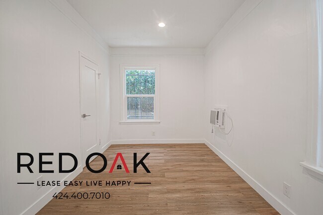 Building Photo - 1818 Whitley Ave