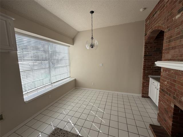 Building Photo - 7000 Hillview Dr