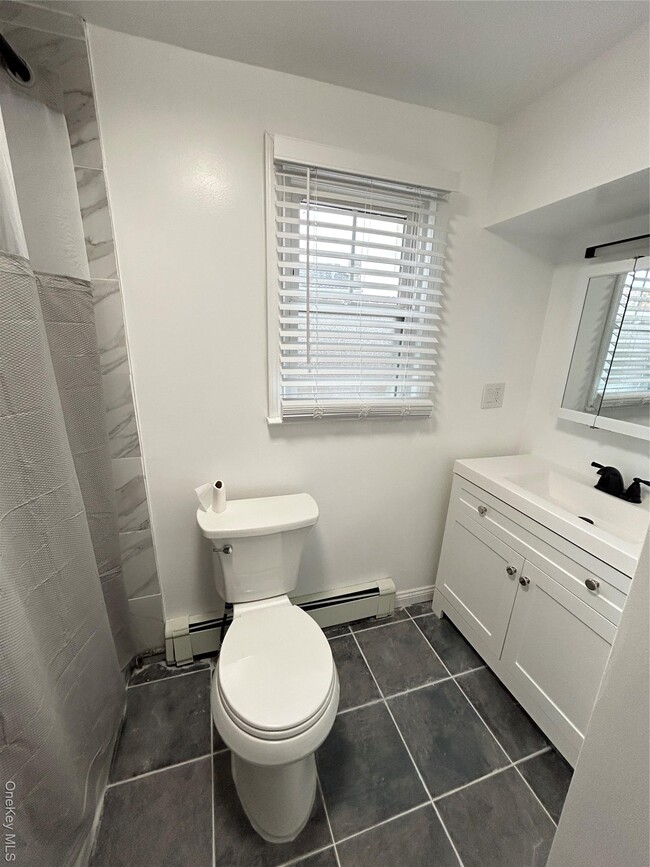 Building Photo - 3680 Naomi St