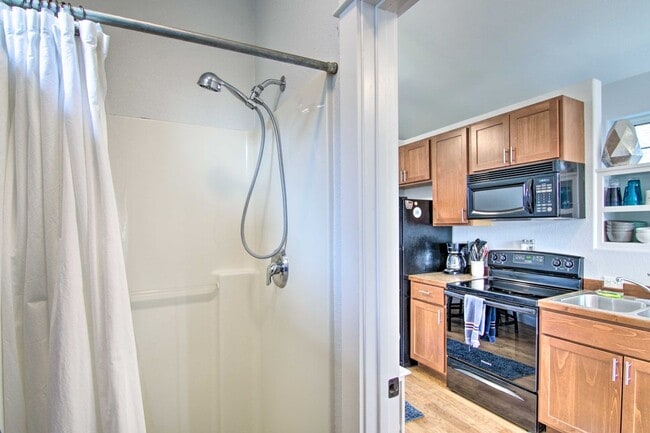 Building Photo - 4208 Benepe St