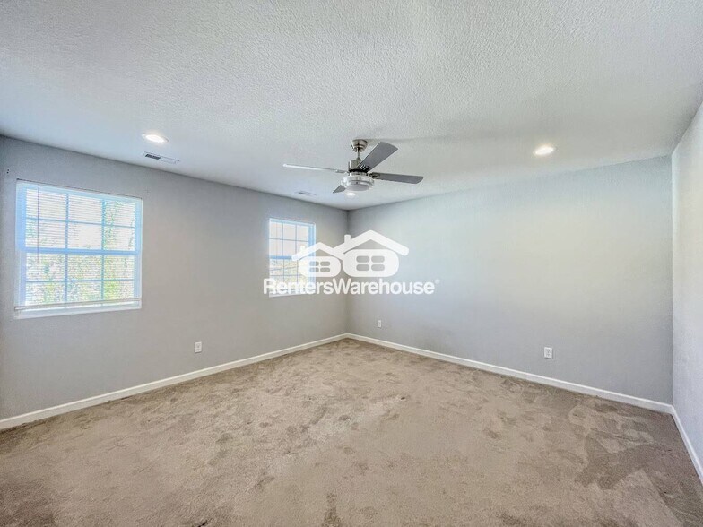 Building Photo - 1900 County St