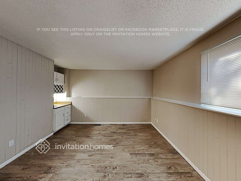 Building Photo - 17866 E Ada Dr