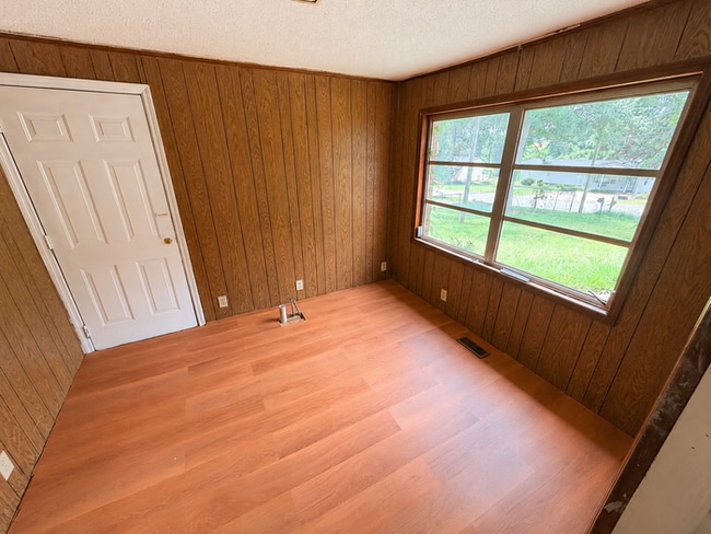 Building Photo - 4830 Wilson Rd